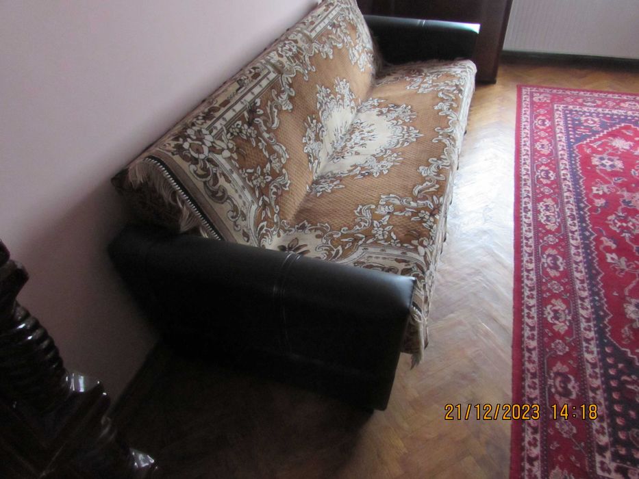 Mobila dormitor din lemn