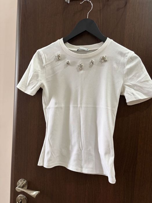 Тениски Reserved, Zara, Dolce gabbana