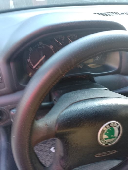 SKODA Octavia 2004 — imagine 5