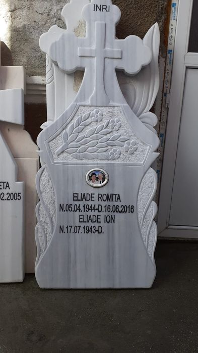 Vaze din marmură cruci marmură