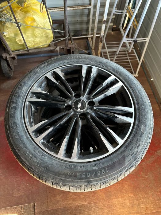 Продам диски с шиной размер 195/55/16