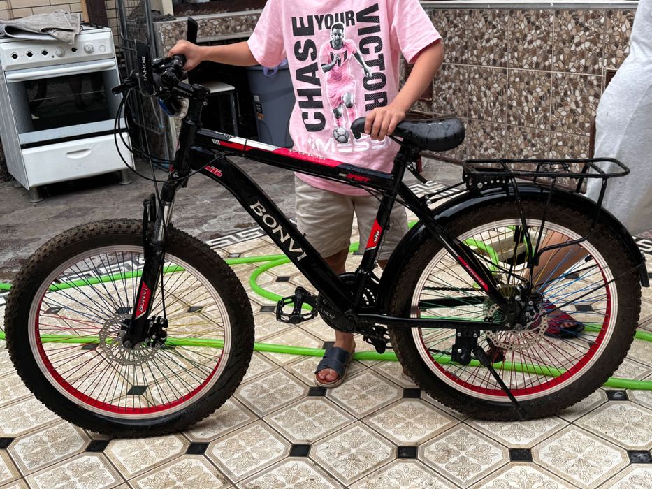Velosiped sifatli yangi