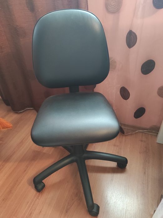 Стилово масивно бюро -писалище-тип Буров