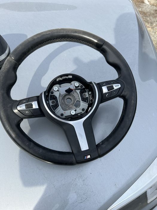 Volan M bmw f30 din piele fara airbag