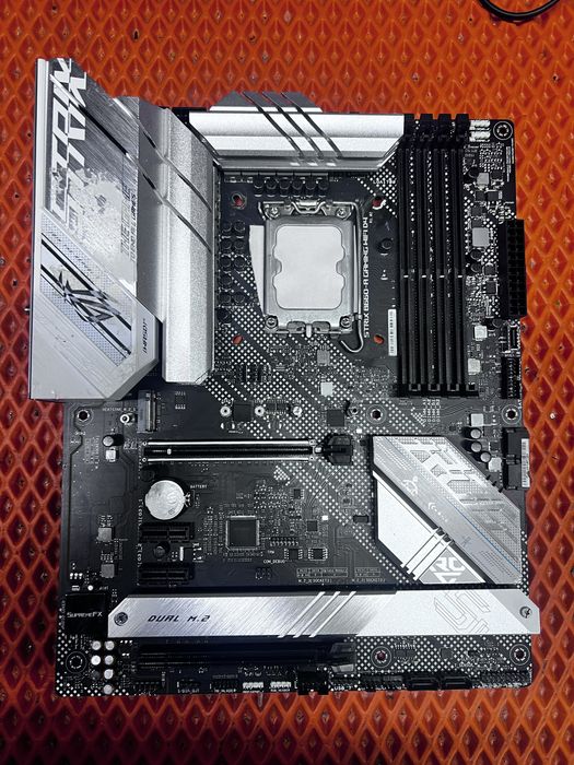 asus b660 ddr4 материнская плата