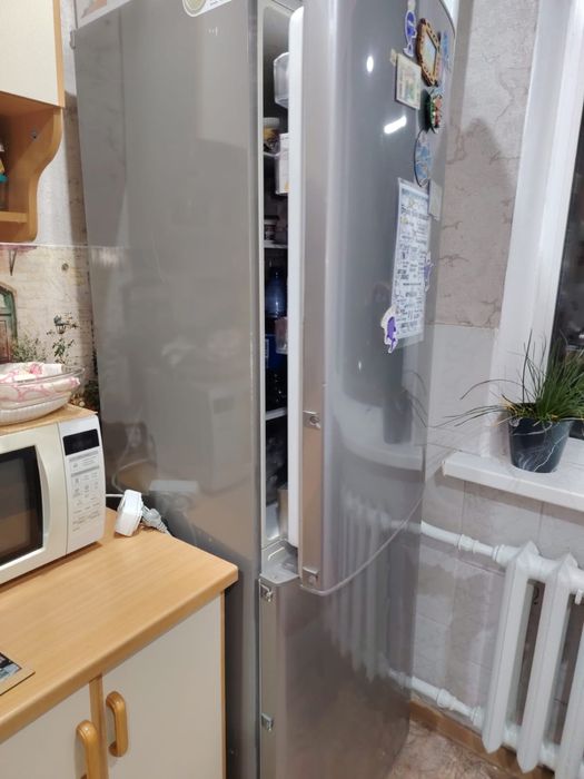 Холодильник.