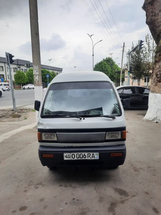 Damas mashinasi sotiladi