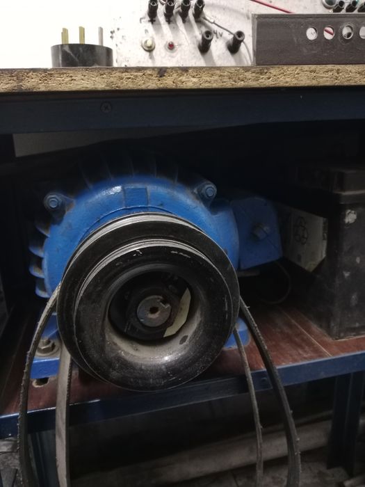 Продам стенд для проверки генераторов для автомобилей