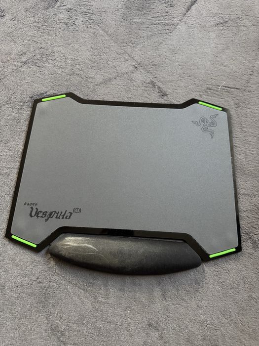 Подложка за мишка Razer Vespula