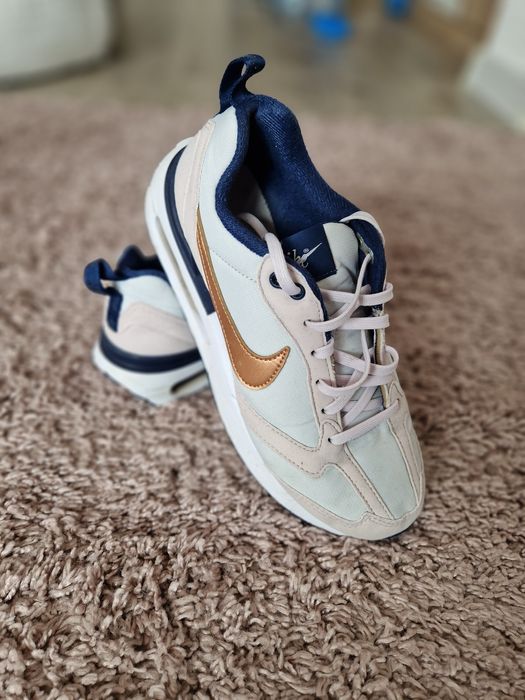 Nike Air Max 38.5
