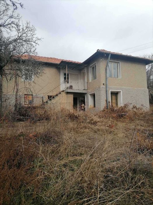 Продава се Къща в Брезник - 60 кв.м за 680 €/кв.м - Снимка #2