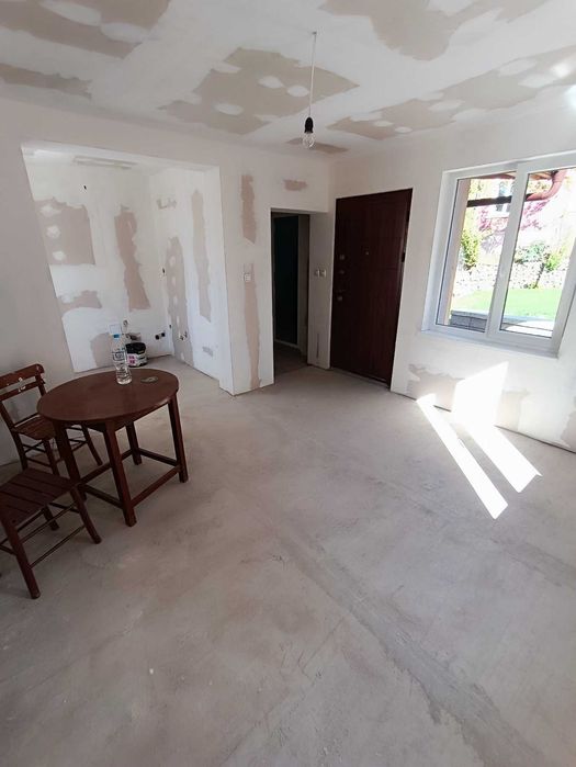 Продава се Къща в Батановци - 50 кв.м за 1700 €/кв.м - Снимка #7