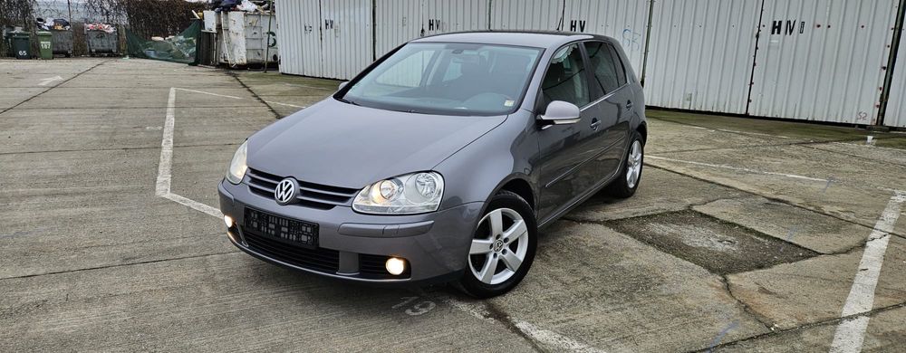 Vând VW Golf 5   1.4 MPI UNITED