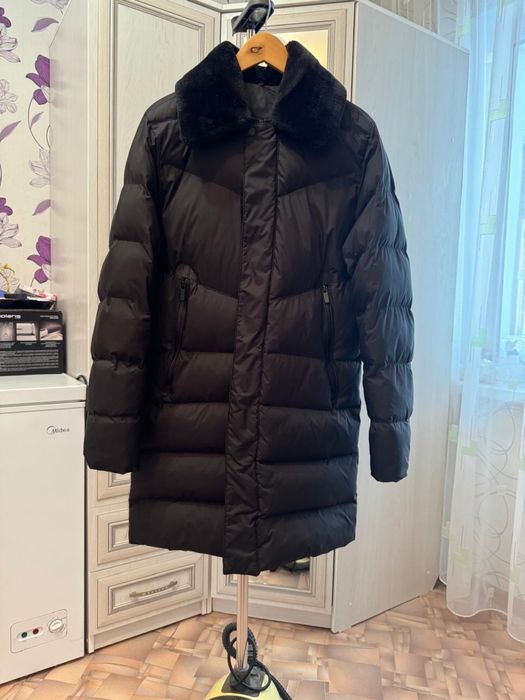 Пуховик в хорошем состоянии