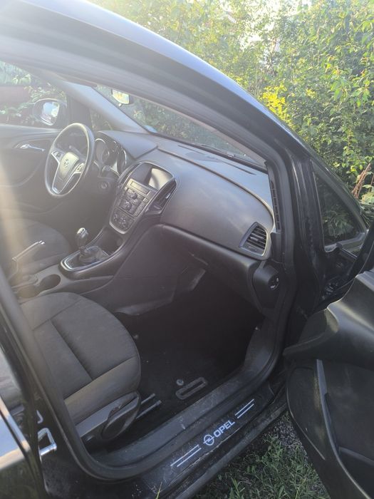 OPEL Astra 2012 — imagine 4
