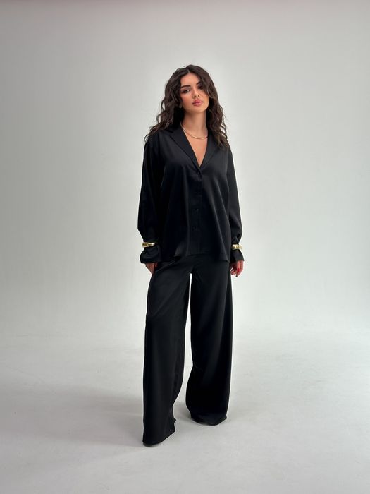 Satin pijama ayollar uchun