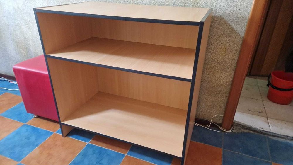 Полка подставка деревянная