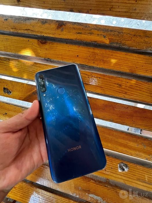Honor 9 x sotiladi