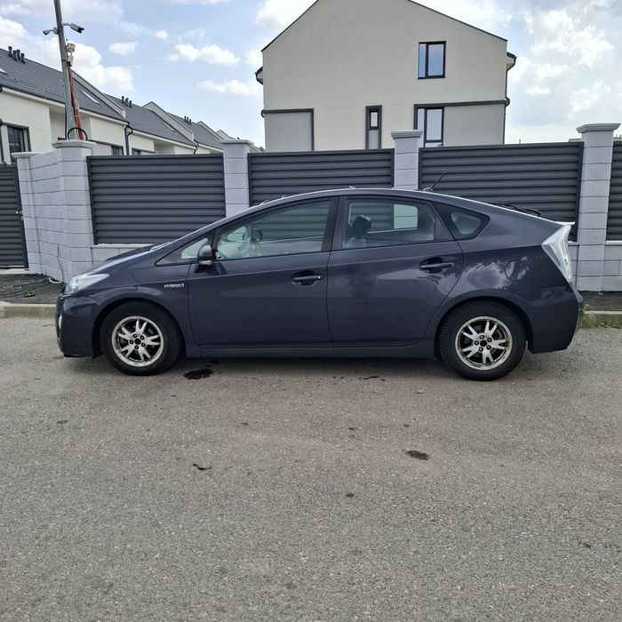 Toyota Prius 1.8 hibrid baterie noua