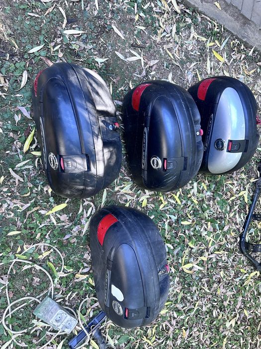 Sidecase Topcase Givi Keyless partea dreapta