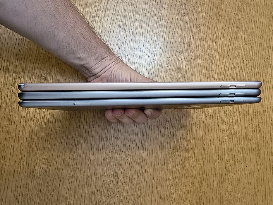 Vand Tablete - Apple iPad
