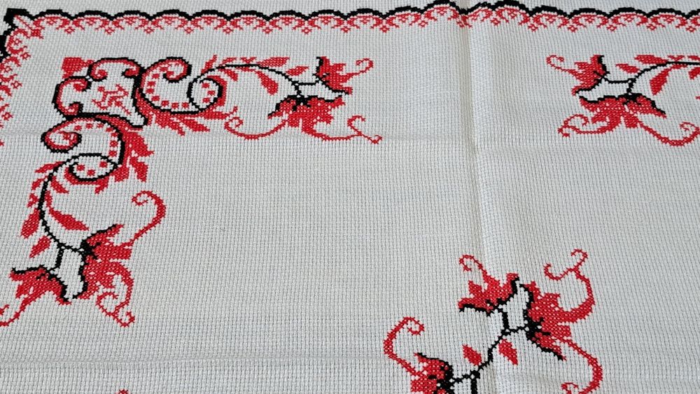 Fata de masa Decorațiune