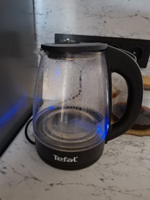 Чайник электрический.1000