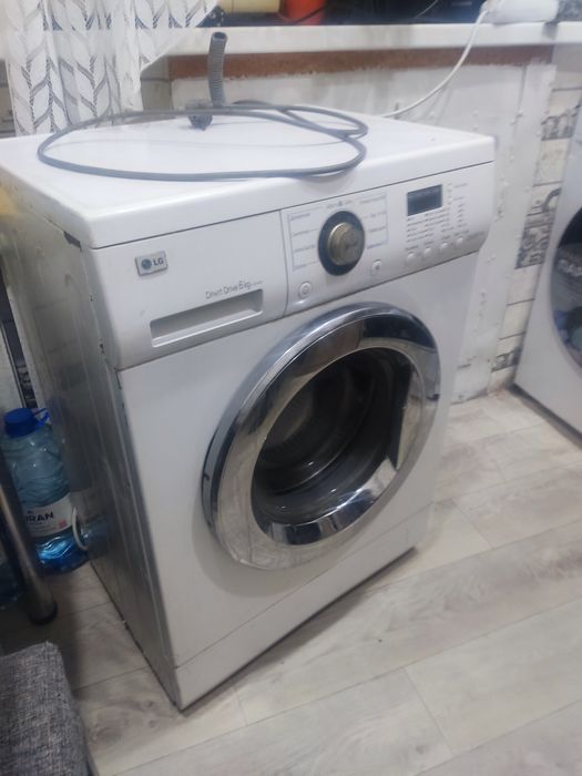 Продам стиральную машину