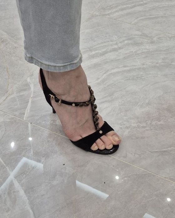 продаю туфли-босоножки в хорошем состоянии