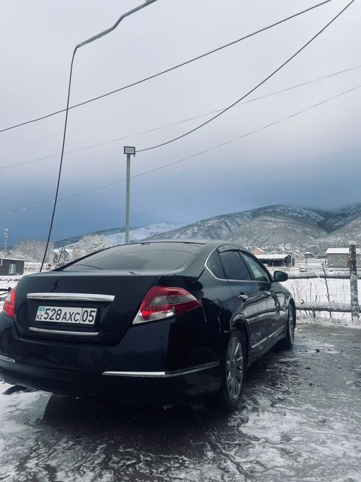 Nissan Teana продаётся машина