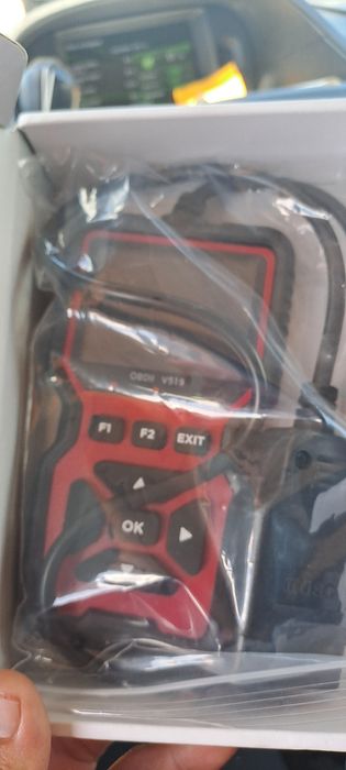 Авто диагностика OBD II модел V519