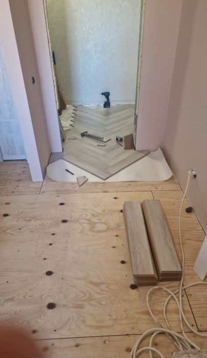 Укладка ламината и кафеля профессионально