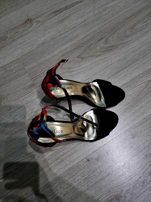 Дамски токчета 9см 39номер