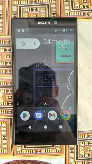 Vând telefon Sony Xperia L2 (sau schimb cu console vechi )