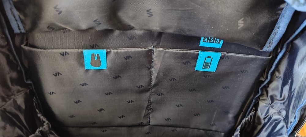 Раница за лаптоп Gaming Rivacase 17.3", PORT USB,дъждобран