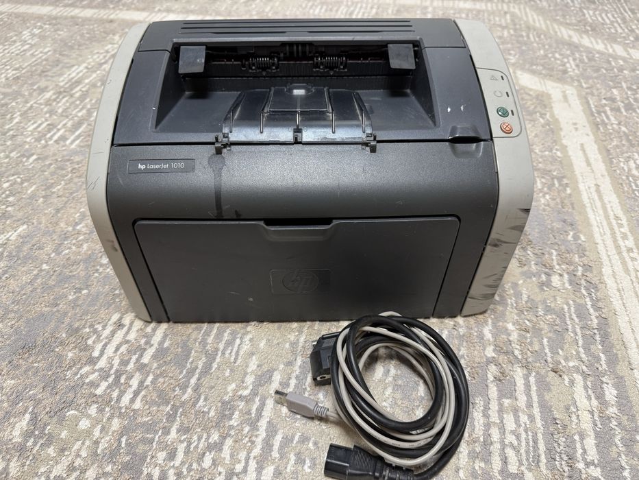 Принтер hp LaserJet 1010