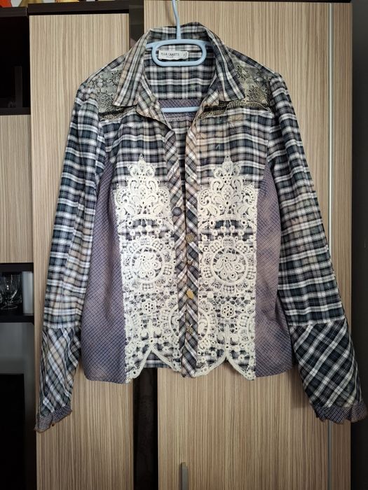 Camasa Elisa Cavaletti, S
