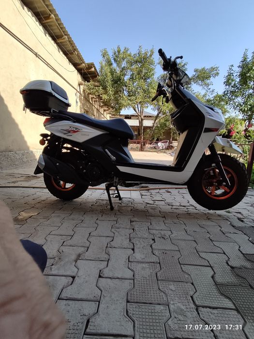 Продам скутер  Hunter/ Samuray