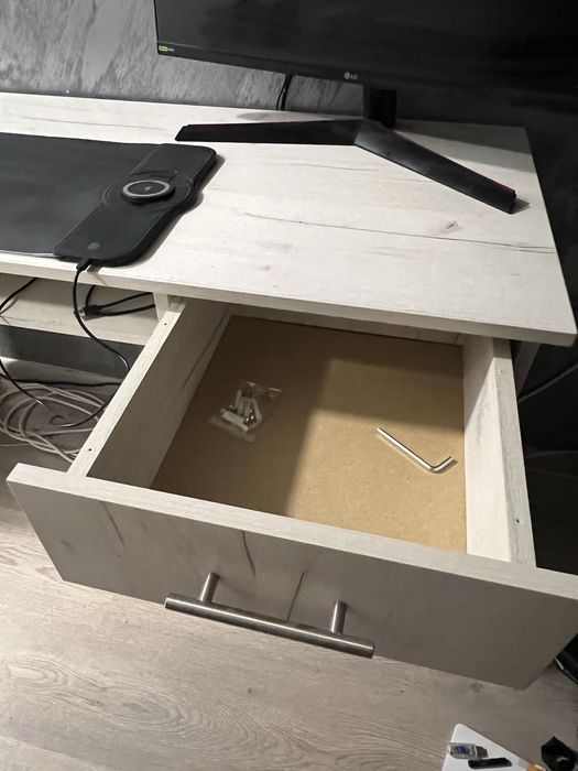 Vand birou 120x50x75