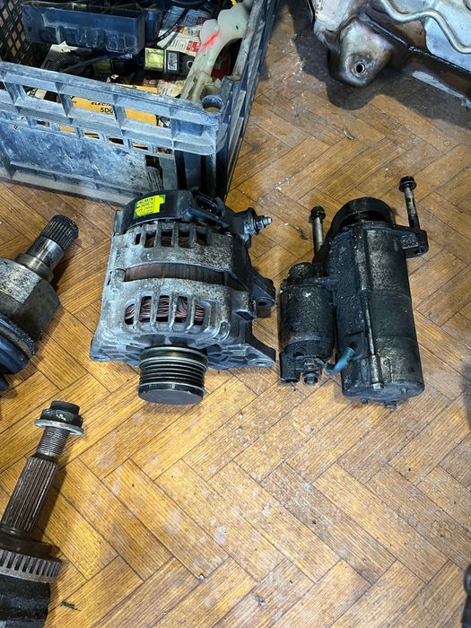 Хюндай и 40 на части.