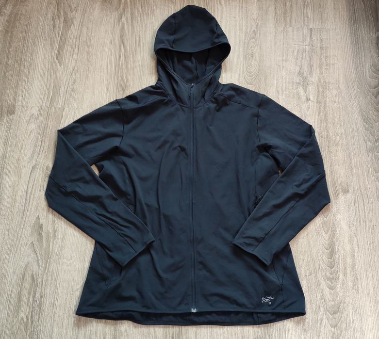ДАМСКО горнище 
Arcteryx Kyanite LT Hoody 
size XL