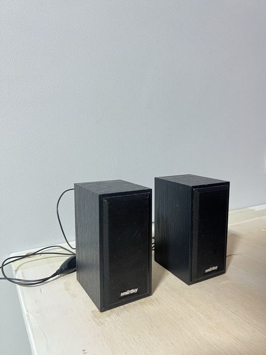 Колонки проводные