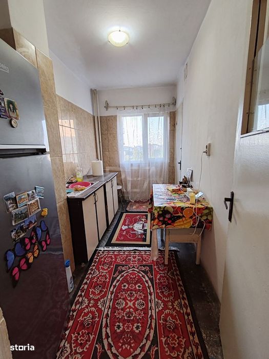 3 camere, decomandat, et 7/10, bloc din 1978/ Drumul Taberei