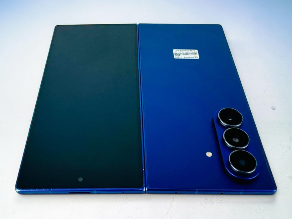 Samsung Galaxy Z Fold 7 5G 512GB 12RAM Blue Отличен! Гаранция!