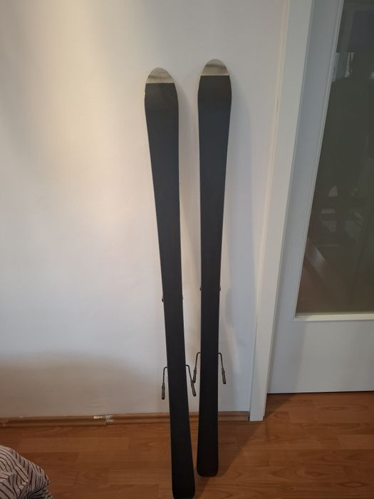 Ski Rossignol 150