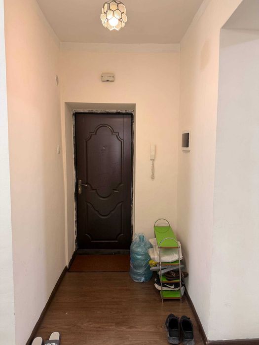 Сергели 3А. 3/4/7. 57 м.кв 3-бекат ор. Элит маркет. квартира сотилади.