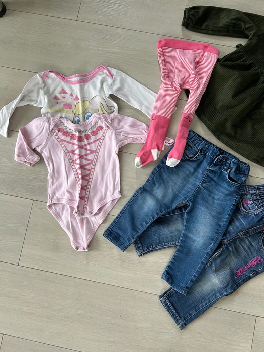 Бебешки лот за 1 годинка Цена на лота 9лв