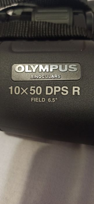 Продавам бинокъл Olimpus 10x50 DPS  R