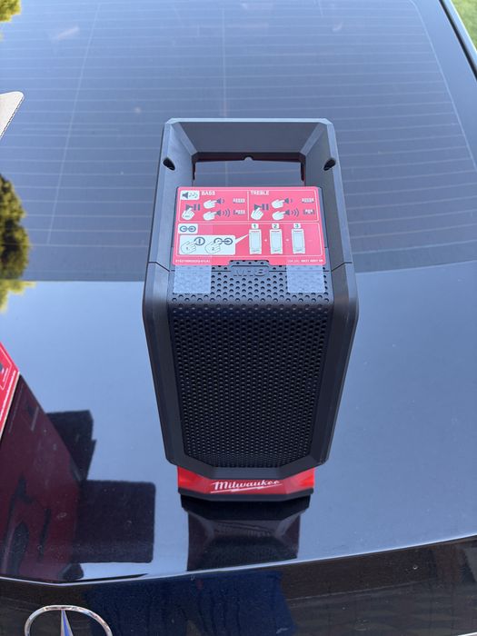 Boxa Milwaukee M18