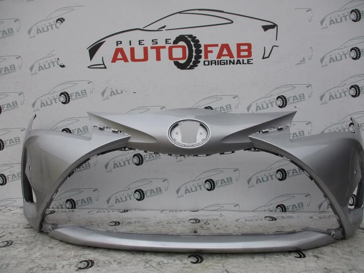 Bara fata Toyota Yaris Facelift an 2017-2018-2019-2020